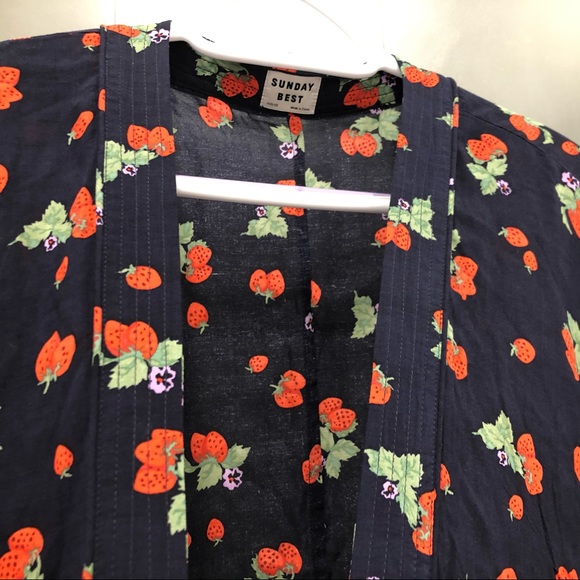 Aritzia Sunday Best kimono - Picture 6 of 10